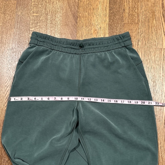Lululemon Softstreme High-Rise Green Smoked Spruce Straight Leg Pants Womens 10 - Picture 14 of 14